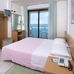 Hotel Odeon 3*