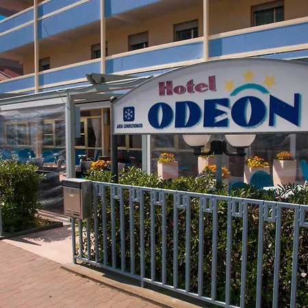 Odeon ホテル